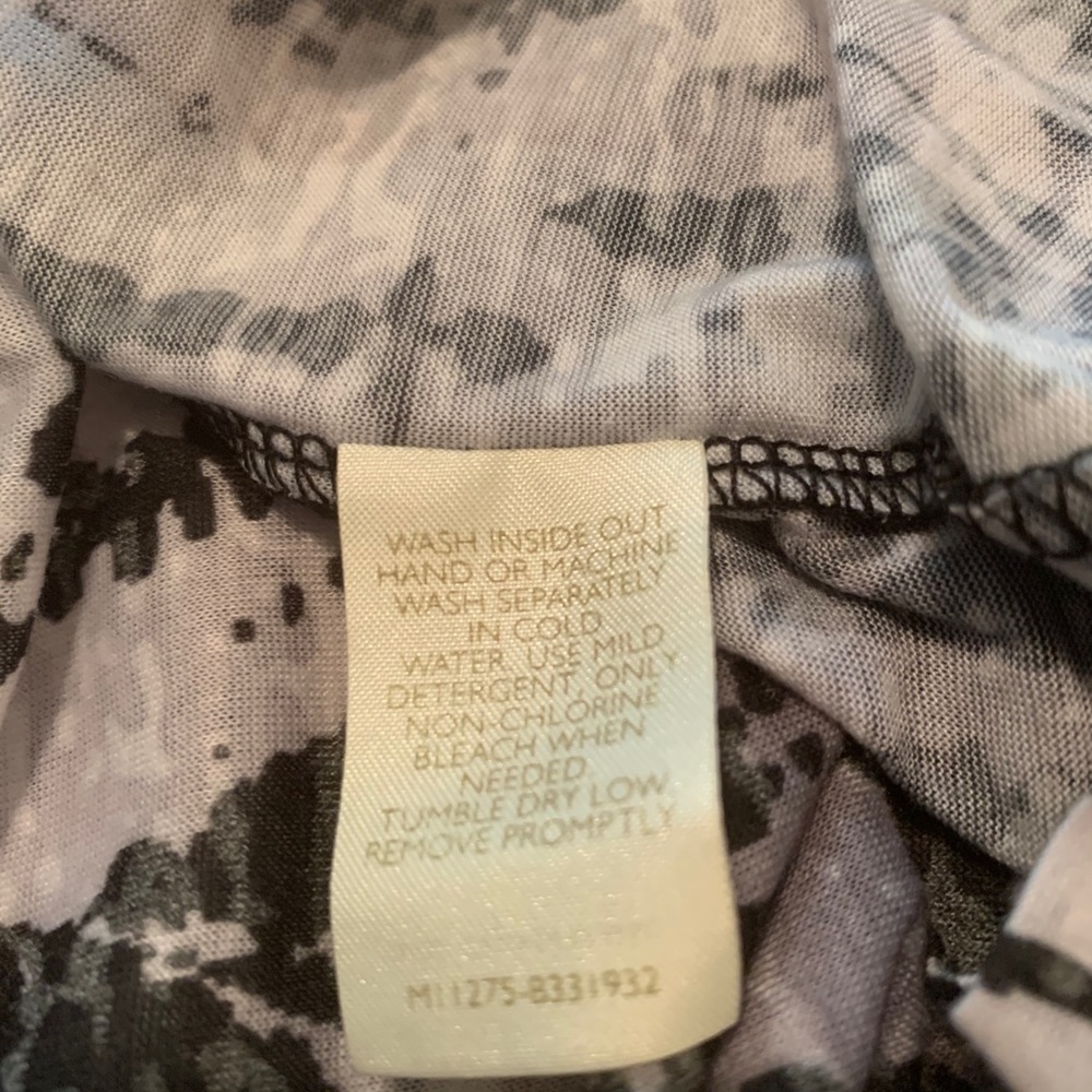 Balance Collection Top - Picture 7 of 7